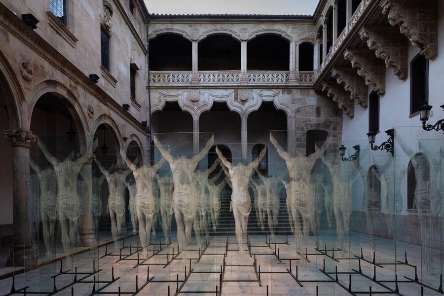 Gonzalo Borondo gallery view.