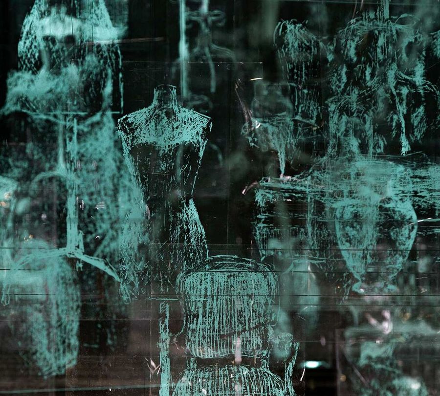 Gonzalo Borondo gallery view.